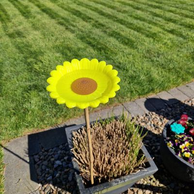 Vogeltränke Sonnenblume – handgemacht von PrintByPatrickDE